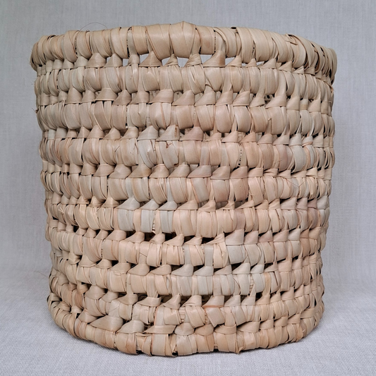 Woven Basket - Natural Knot